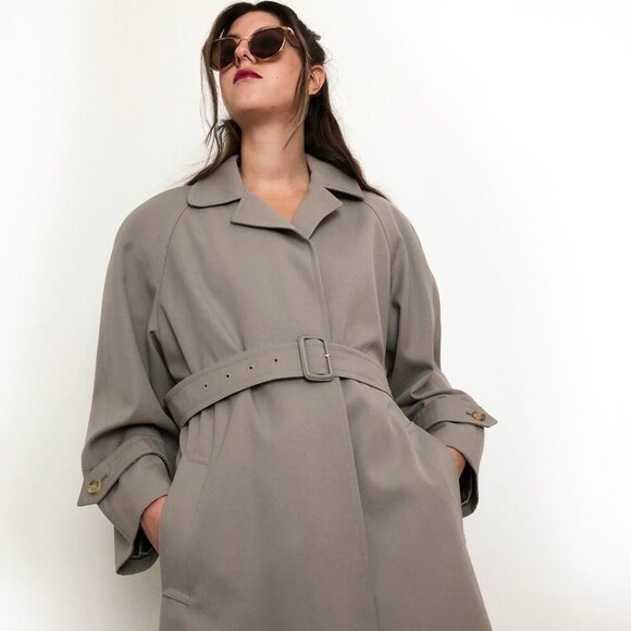 Vintage Wool Overcoat by Aquascutum - Picture 6 of 12